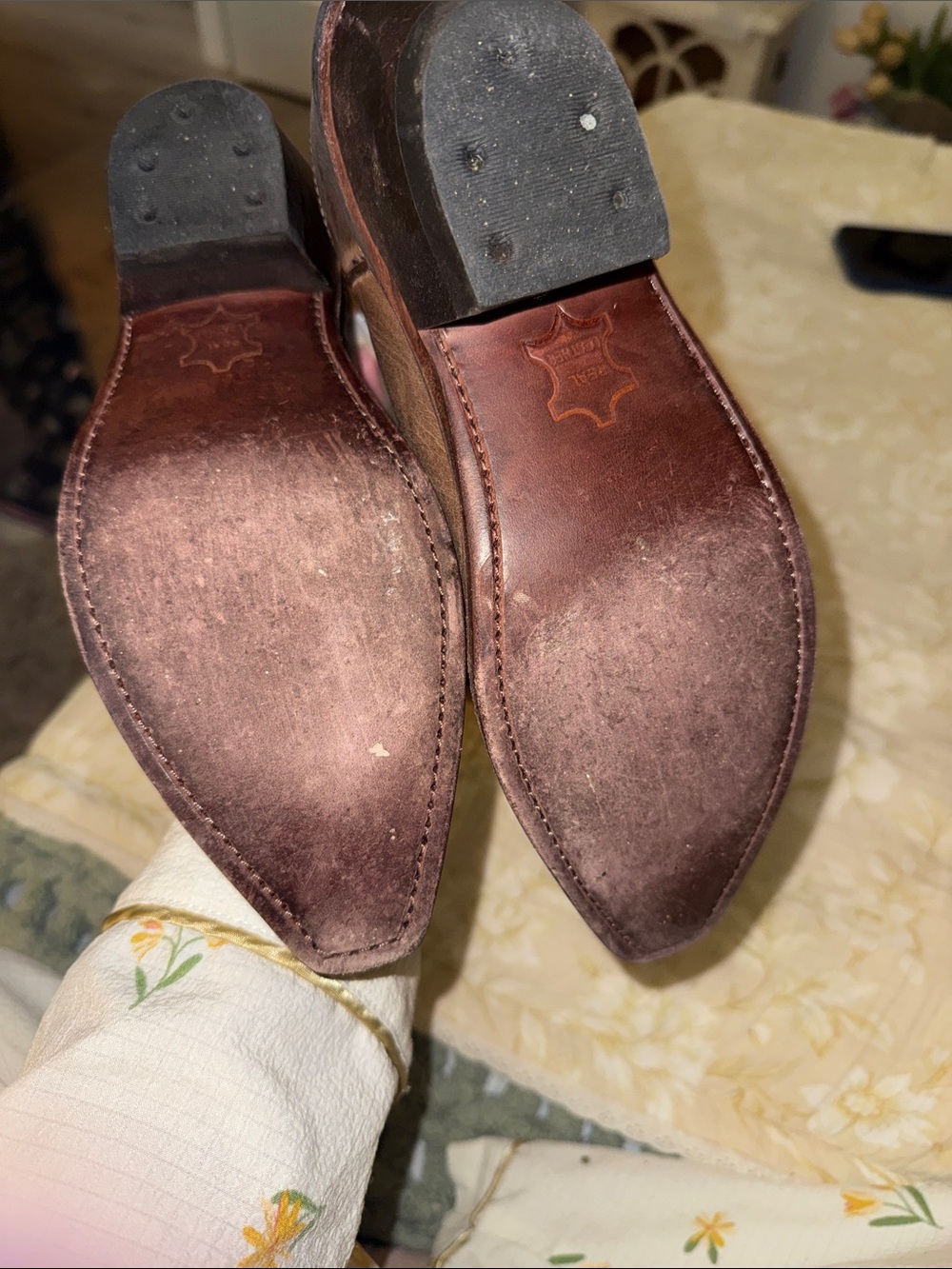 Classic Two-Tone Brown Leather Western Boots - Picture 3 of 5